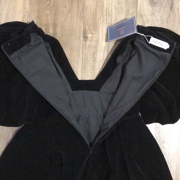 NWT - YFFS Cyanrose Velvet Peplum Mini Dress - Picture 9 of 13